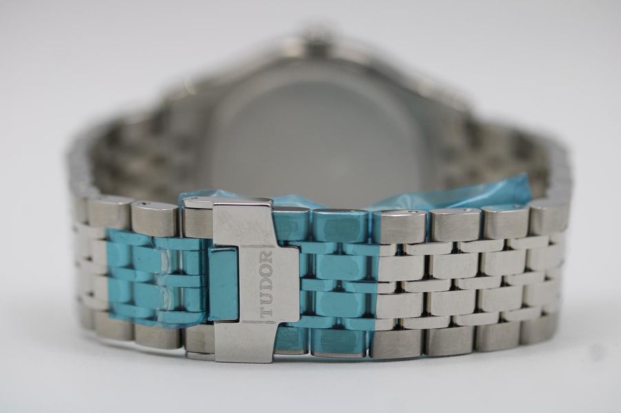 Tudor 1926 M91560-0003